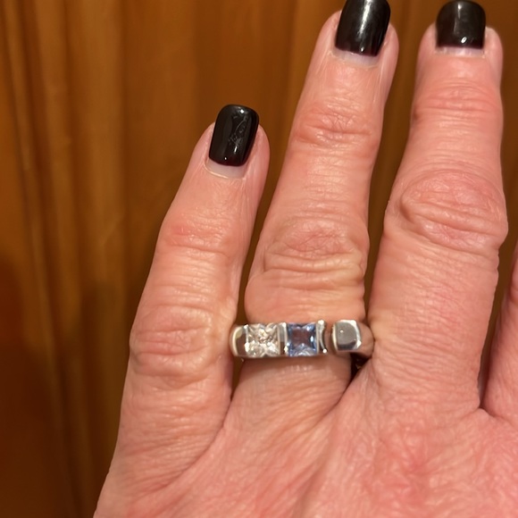 Guess GC Ring - Picture 4 of 9